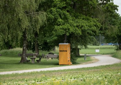 Pilotprojekt «Kompotoi» – Öffentliche Toiletten für stark frequentierte Standorte